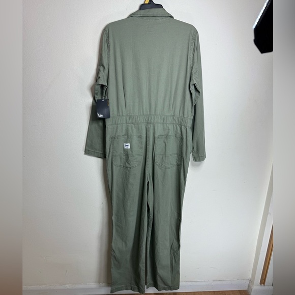 (T4) Lee Women's Green Utility Mercantile Jumpsuit, Sz S. NWT - Picture 3 of 13